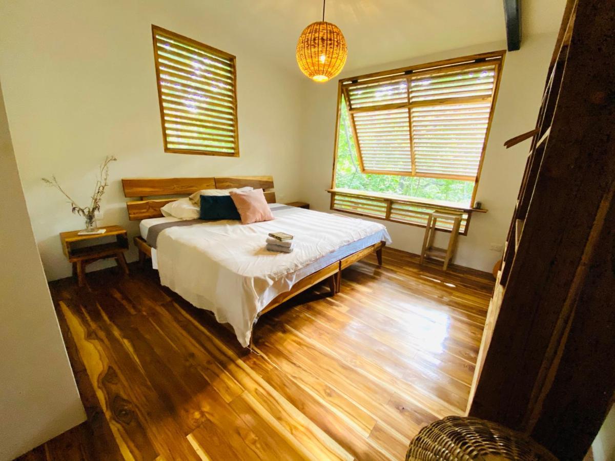 Nosotros Playa Maderas - Surf House & Casitas Villa ภายนอก รูปภาพ