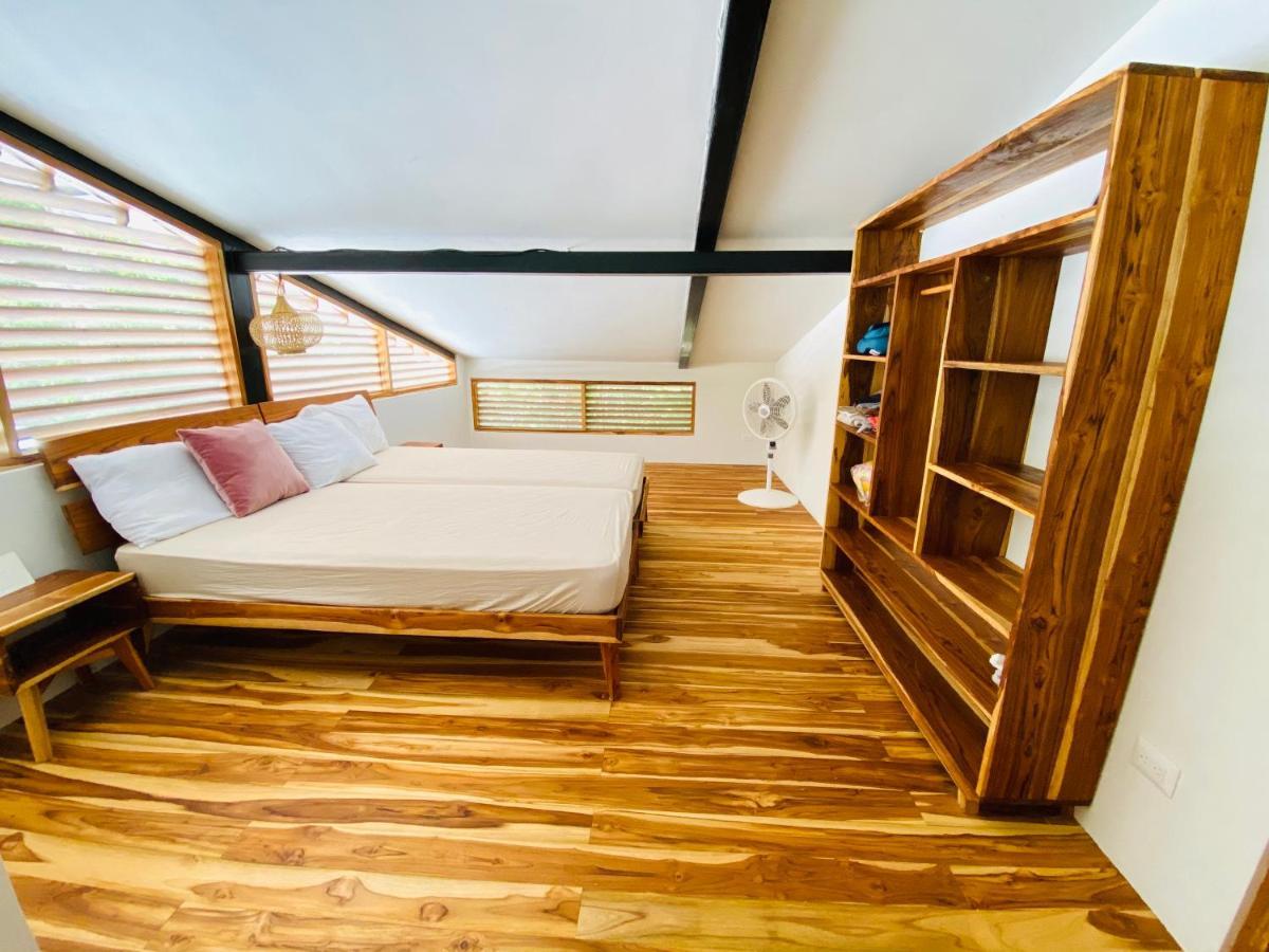 Nosotros Playa Maderas - Surf House & Casitas Villa ภายนอก รูปภาพ