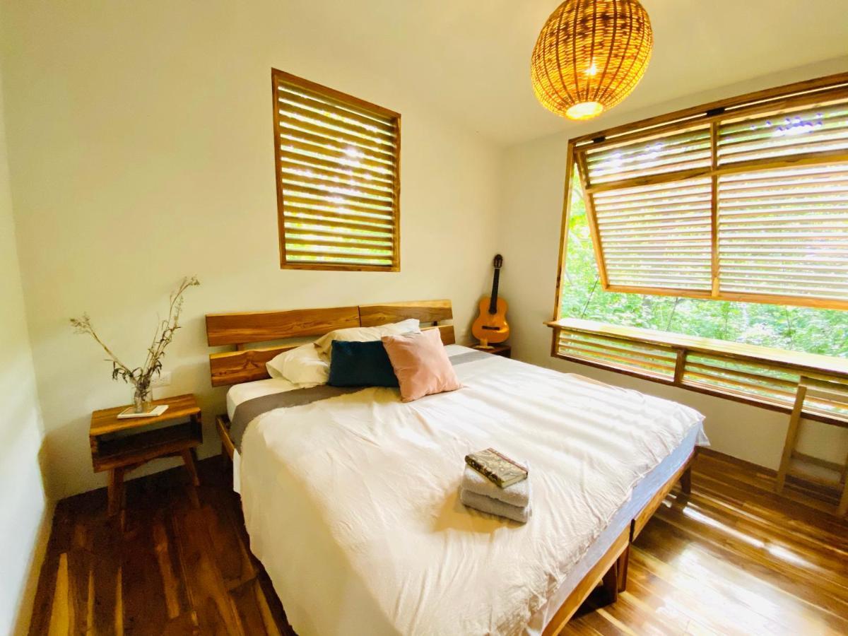 Nosotros Playa Maderas - Surf House & Casitas Villa ภายนอก รูปภาพ