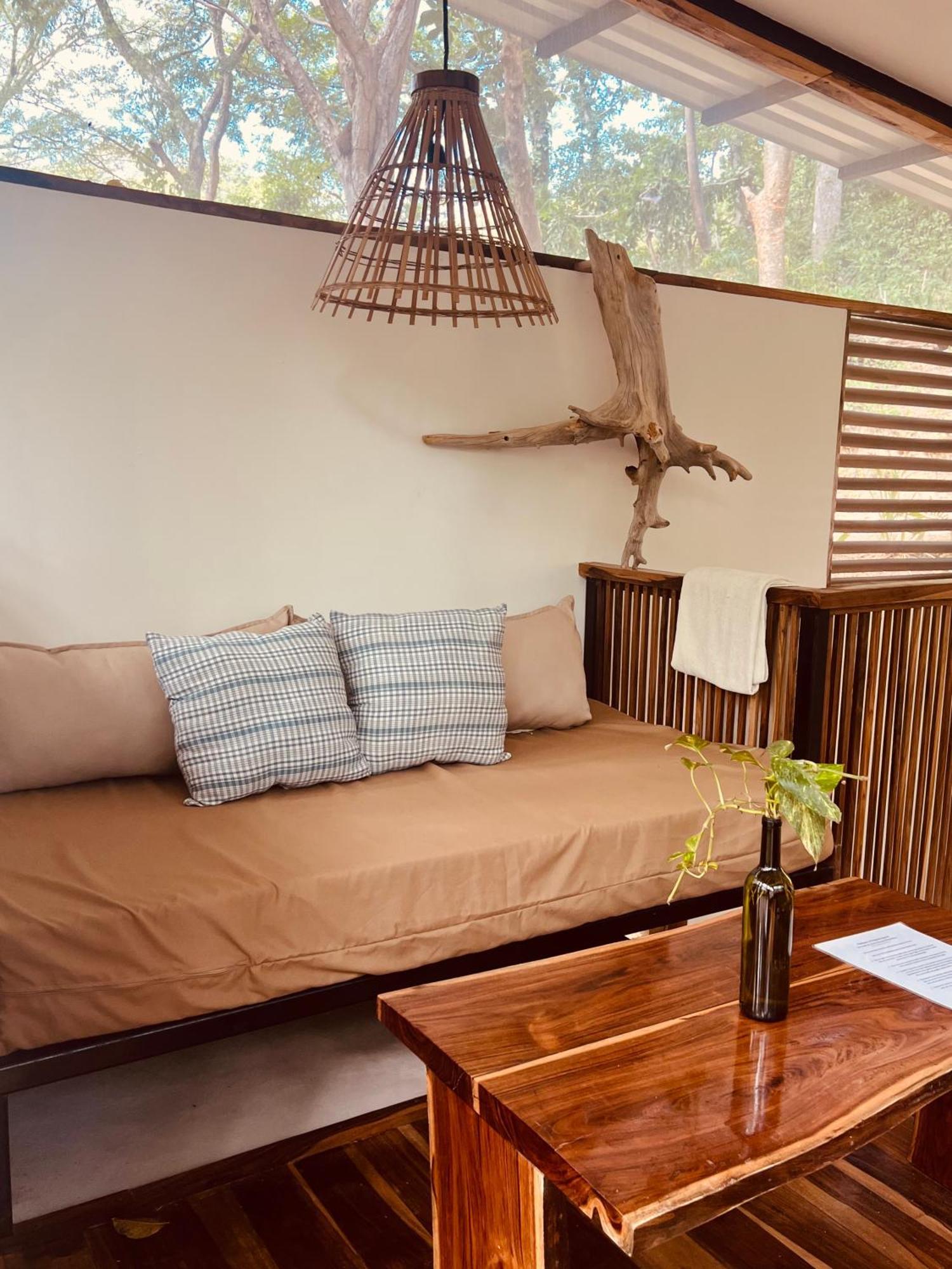 Nosotros Playa Maderas - Surf House & Casitas Villa ภายนอก รูปภาพ